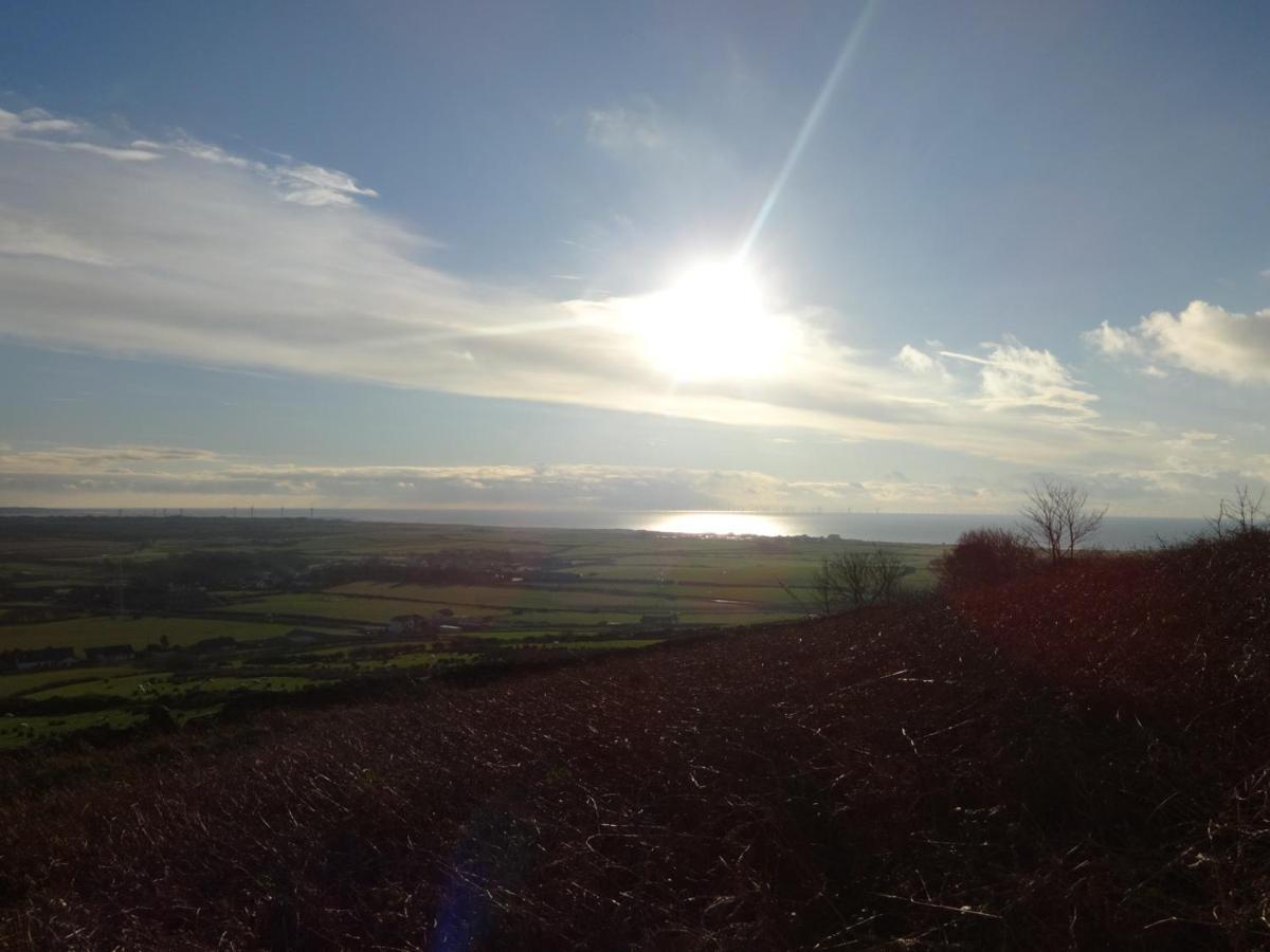 Sea View Cottage Lake District Coast Haverigg Millom Bagian luar foto